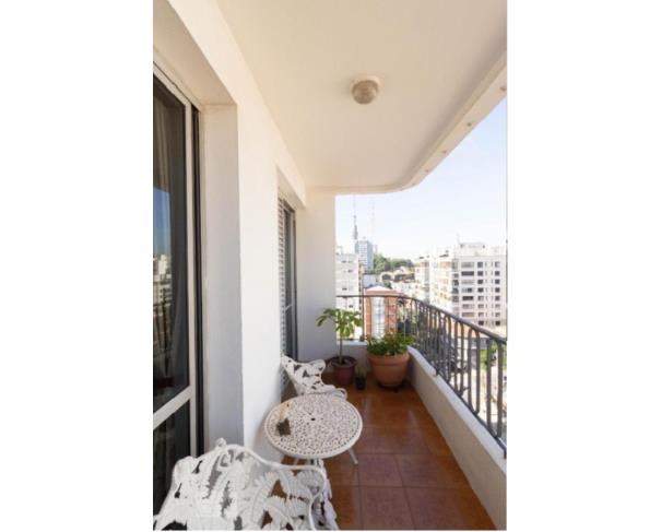 Foto de APTO 135M² 3 DORM. SENDO 1 SUÍTE VARANDA 3 VAGAS - SUMARÉ (850M METRÔ VILA MADALENA)