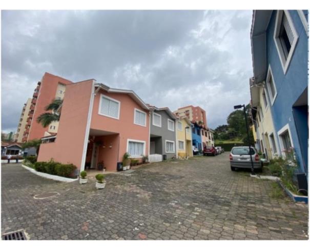 Foto de DIREITOS SOBRE SOBRADO EM CONDOMÍNIO 140M² 3 DORM. SENDO 1 SUÍTE 2 VAGAS - PQ. MUNHOZ