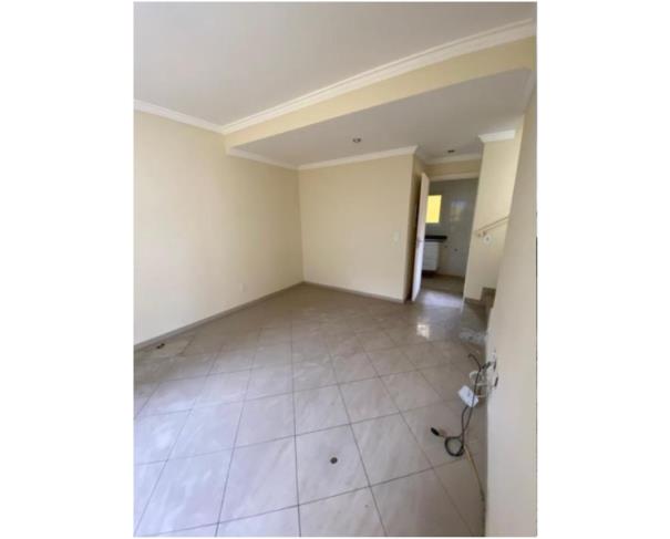 Foto de DIREITOS SOBRE SOBRADO EM CONDOMÍNIO 140M² 3 DORM. SENDO 1 SUÍTE 2 VAGAS - PQ. MUNHOZ