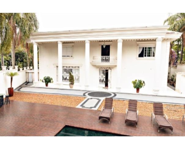 Foto de LOTE 1 - OPORTUNIDADE MANSÃO MAKTUB 709M² TERRENO: 1.000M² - JARDIM GUEDALA