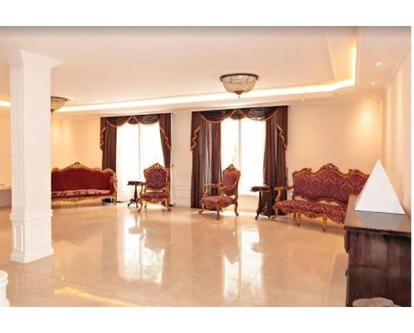 Foto de LOTE 1 - OPORTUNIDADE MANSÃO MAKTUB 709M² TERRENO: 1.000M² - JARDIM GUEDALA