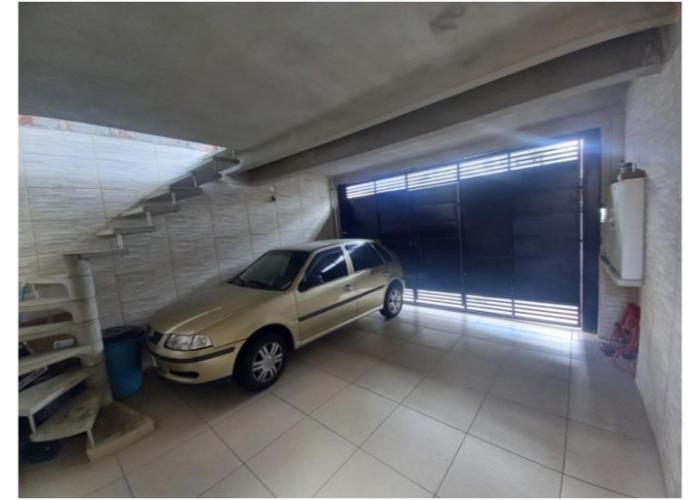 Imagem do imóvel IMÓVEL 249M² - 2 CASAS 1 DORM + 1 CASA 3 DORM SENDO 1 SUÍTE IMÓVEL 249M² - 2 CASAS 1 DORM + 1 CASA 3 DORM SENDO 1 SUÍTE