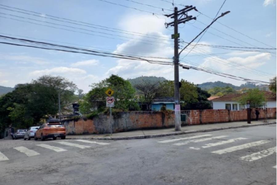 LOTE 1 - TERRENO DE ESQUINA 25X50 = 1.250M² - VILA CLARICE (JARAGUÁ) LOTE 1 - TERRENO DE ESQUINA 25X50 = 1.250M² - VILA CLARICE (JARAGUÁ), localizado em São Paulo - SP